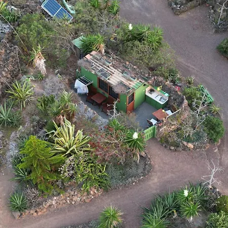 مكان تخييم The Secret Garden Lanzarote Haría